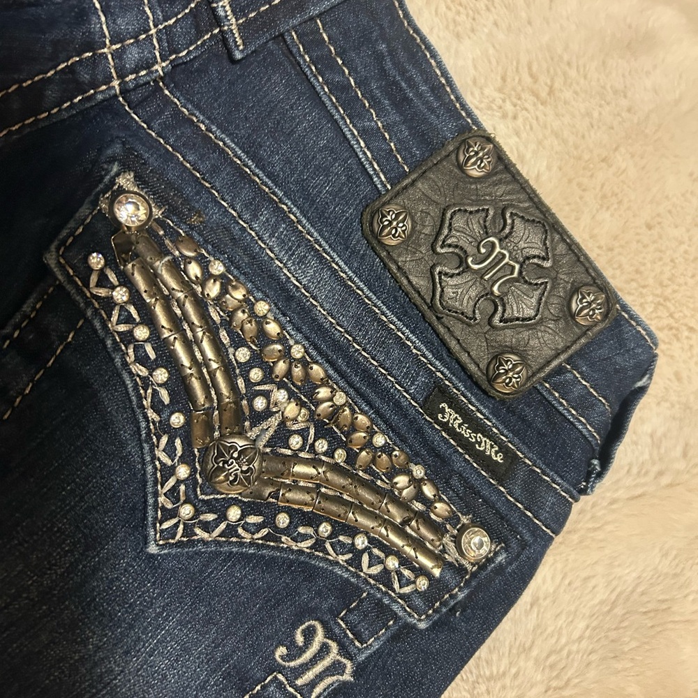 Miss Me Blue Jeans with Silver Embellishments gorgeous pants!! - Picture 2 of 8